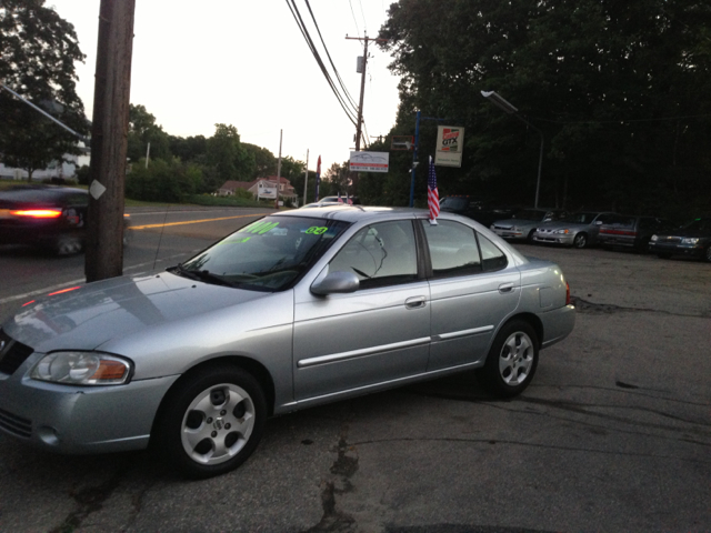 2004 Nissan Sentra E43