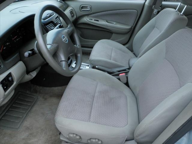 2004 Nissan Sentra E43