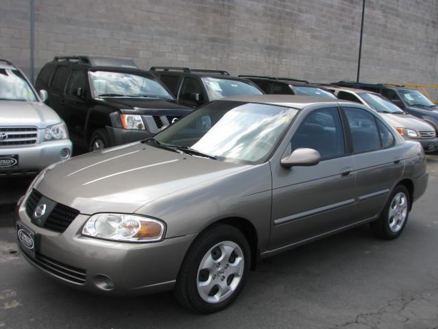 2004 Nissan Sentra FWD 4dr SEL