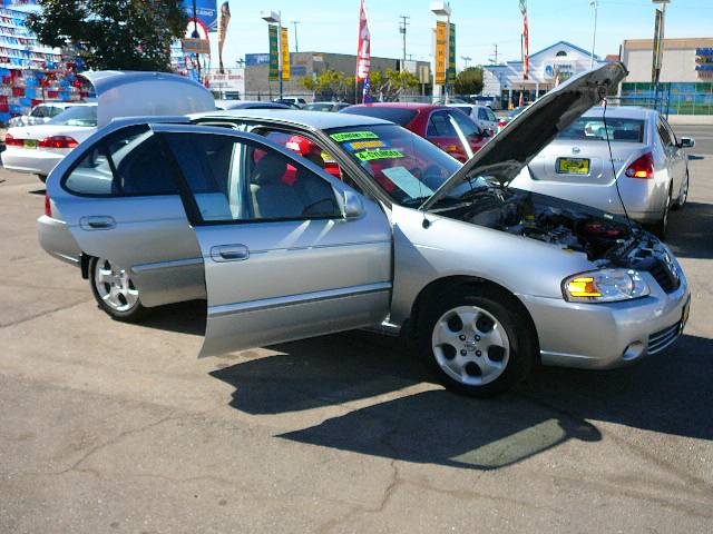 2004 Nissan Sentra E43