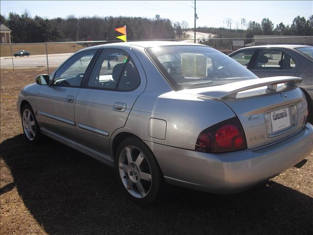 2004 Nissan Sentra Crew Cab Standard Box 4-wheel Drive Denali