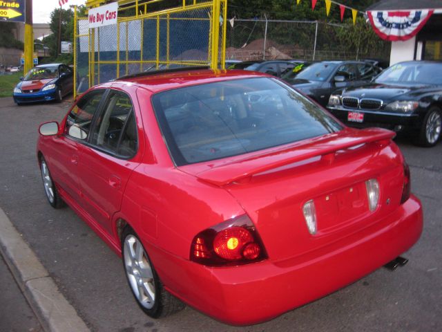 2004 Nissan Sentra Denali Crew Cab 4x4