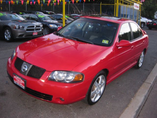 2004 Nissan Sentra Denali Crew Cab 4x4