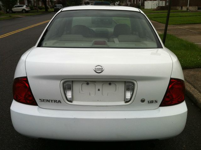 2004 Nissan Sentra E43