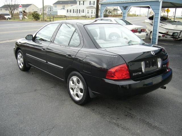 2004 Nissan Sentra E43