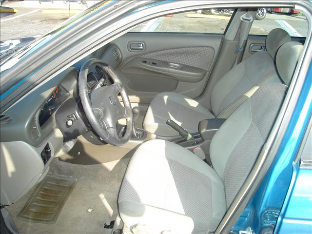 2004 Nissan Sentra W/T REG CAB