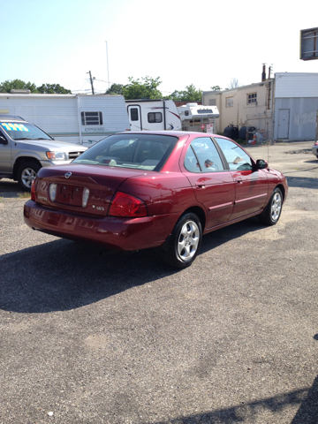 2004 Nissan Sentra E43