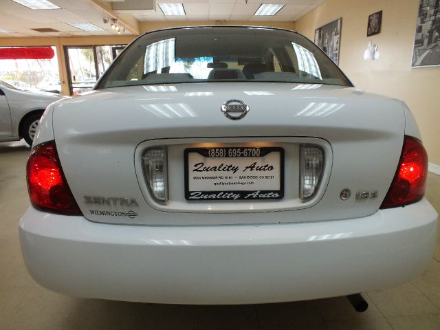 2004 Nissan Sentra E43