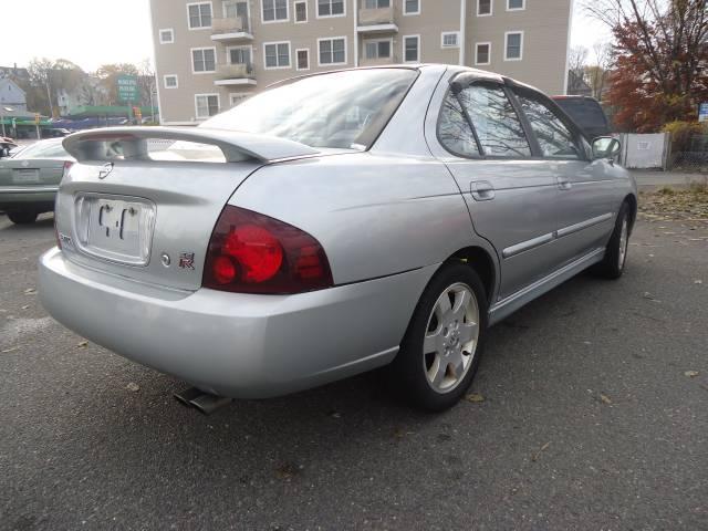 2004 Nissan Sentra Crew Cab Standard Box 4-wheel Drive SLE