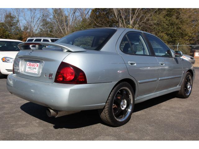 2004 Nissan Sentra Crew Cab Standard Box 4-wheel Drive SLE