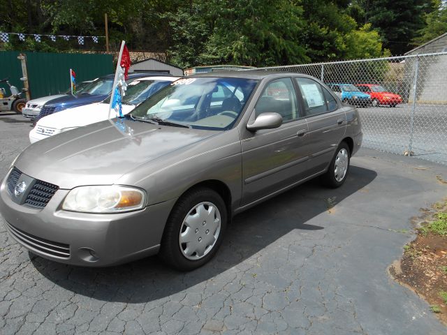 2004 Nissan Sentra W/T REG CAB