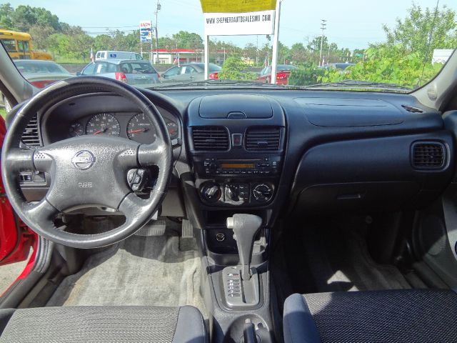 2004 Nissan Sentra 6MT Sport REAR Steer