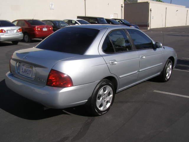 2004 Nissan Sentra XR