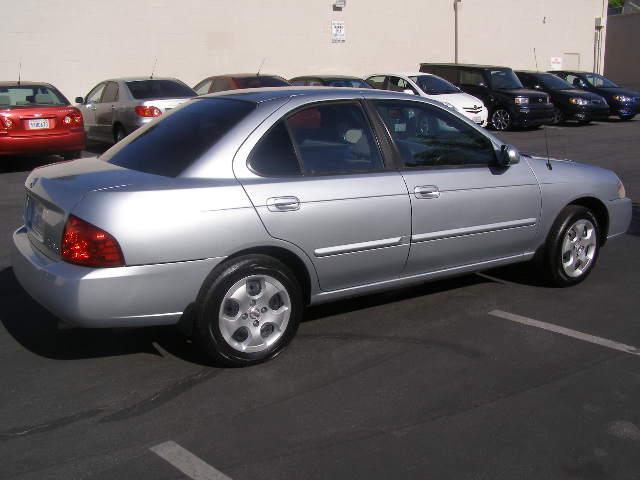 2004 Nissan Sentra XR