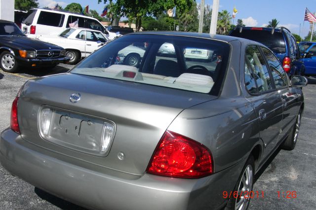 2004 Nissan Sentra W/T REG CAB