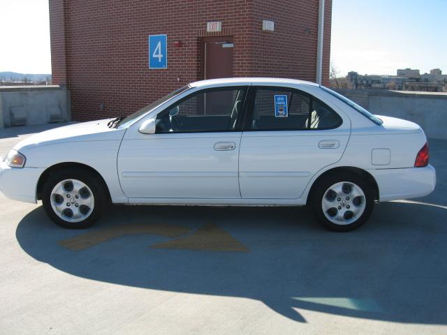 2004 Nissan Sentra E43