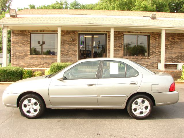 2004 Nissan Sentra E43