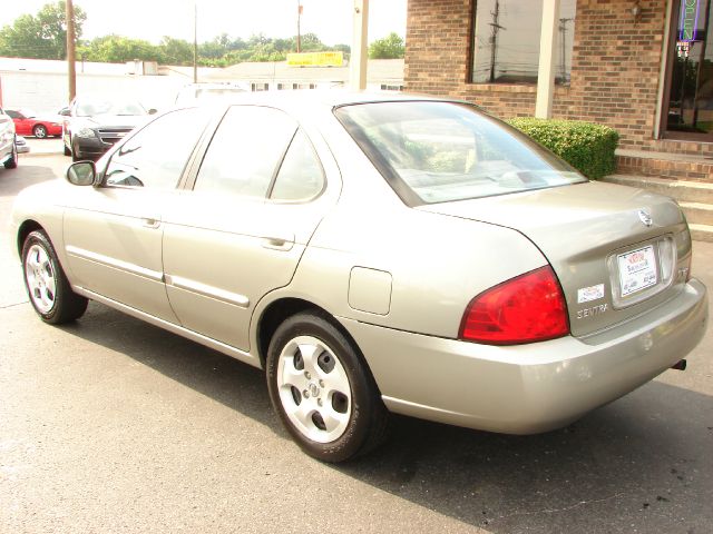 2004 Nissan Sentra E43