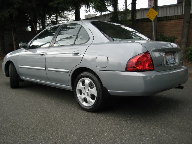 2004 Nissan Sentra E43