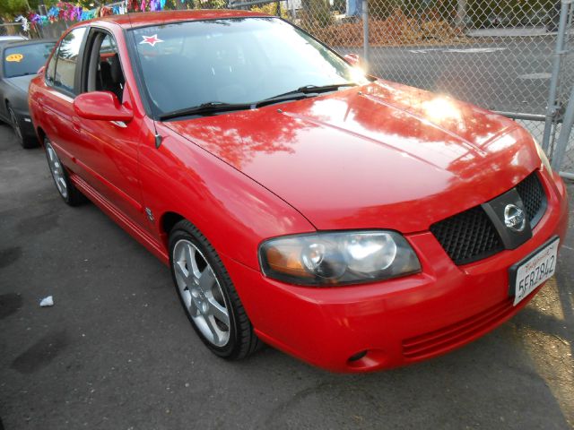 2004 Nissan Sentra Crew Cab Standard Box 4-wheel Drive SLE