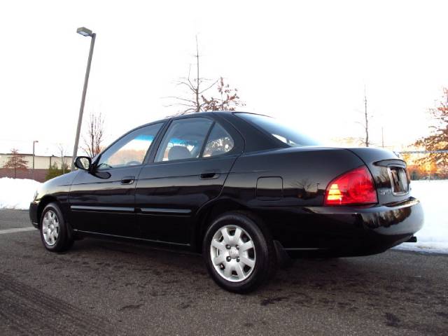 2004 Nissan Sentra E43