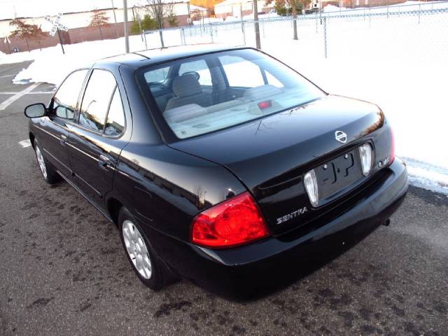 2004 Nissan Sentra E43