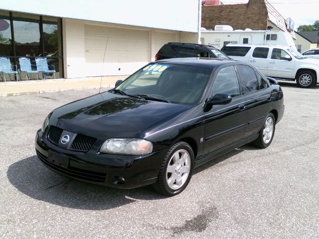 2004 Nissan Sentra Denali Crew Cab 4x4