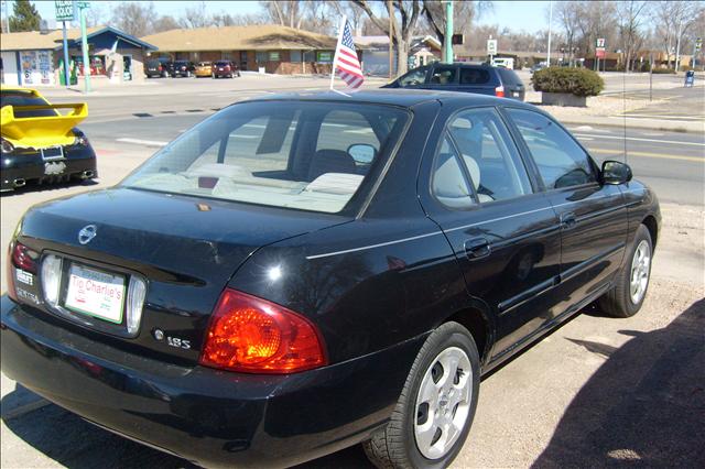 2004 Nissan Sentra Crew Cab Standard Box 2-wheel Drive SLE