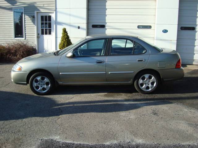 2004 Nissan Sentra E43