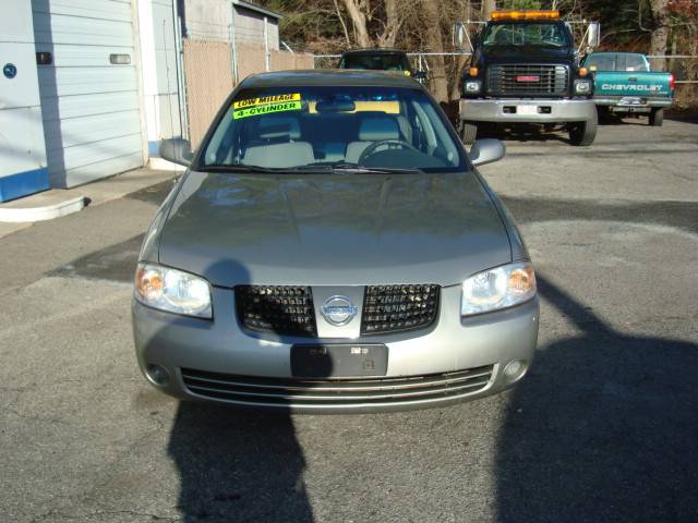 2004 Nissan Sentra E43