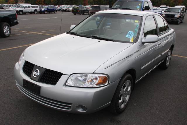 2004 Nissan Sentra E43