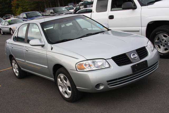 2004 Nissan Sentra E43