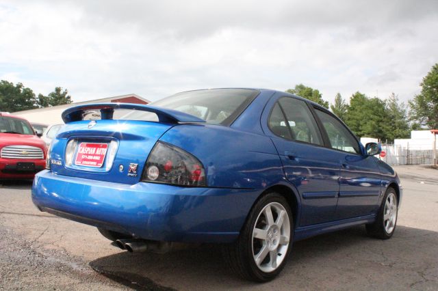 2005 Nissan Sentra Denali Crew Cab 4x4