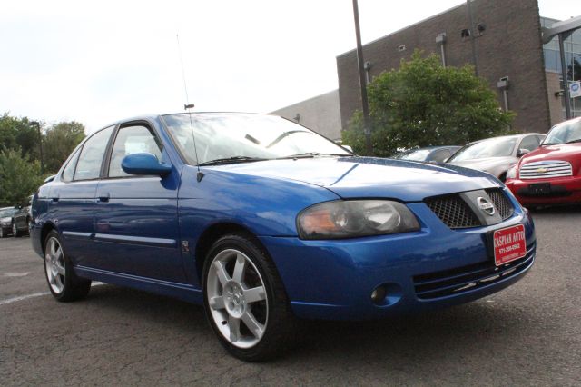 2005 Nissan Sentra Denali Crew Cab 4x4