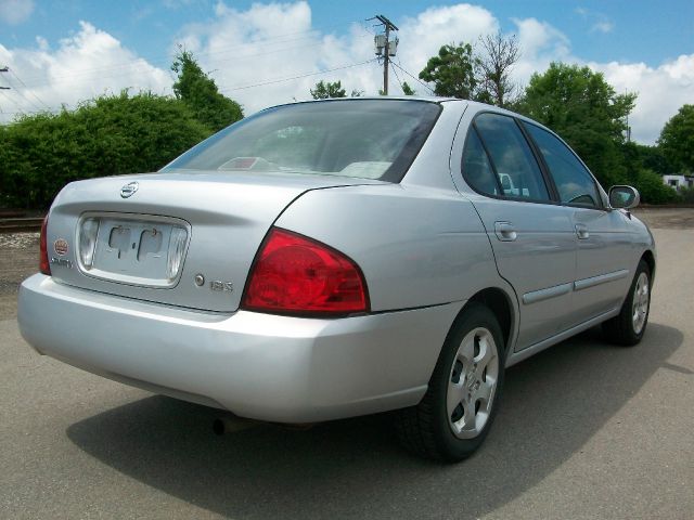 2005 Nissan Sentra W/T REG CAB