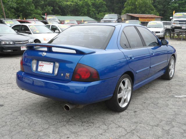 2005 Nissan Sentra Crew Cab Standard Box 4-wheel Drive SLE