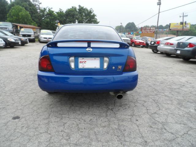 2005 Nissan Sentra Crew Cab Standard Box 4-wheel Drive SLE