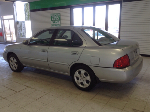 2005 Nissan Sentra E43