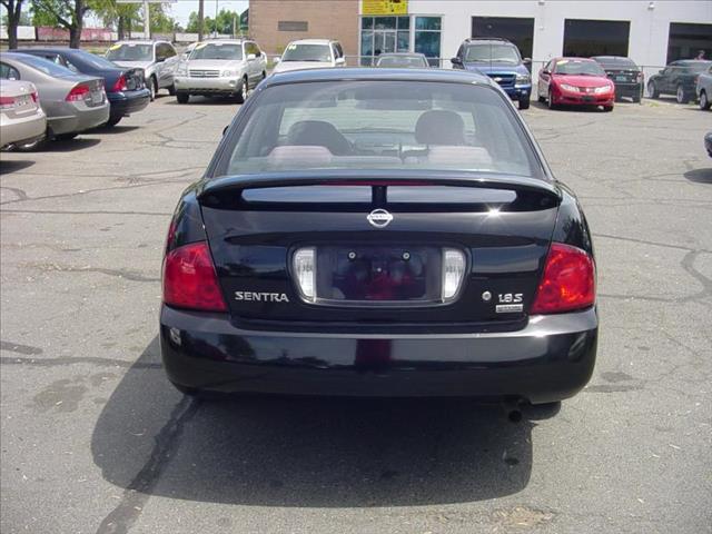 2005 Nissan Sentra 2007 Suzuki Convenience