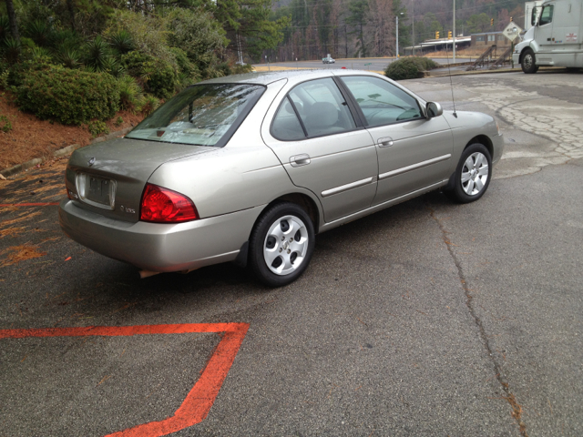 2005 Nissan Sentra Unknown