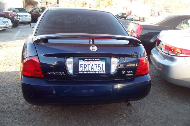 2005 Nissan Sentra E43