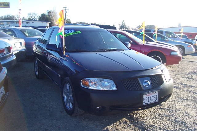 2005 Nissan Sentra E43