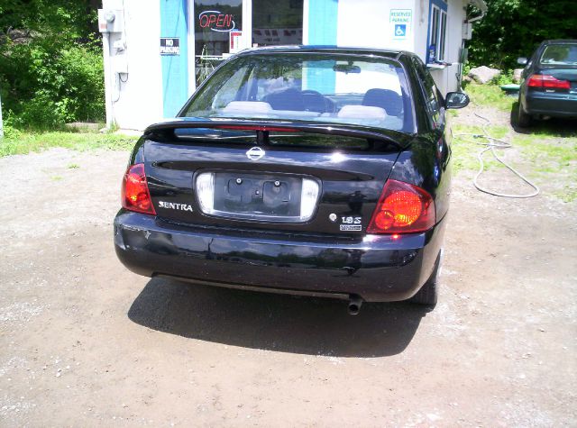 2005 Nissan Sentra E43