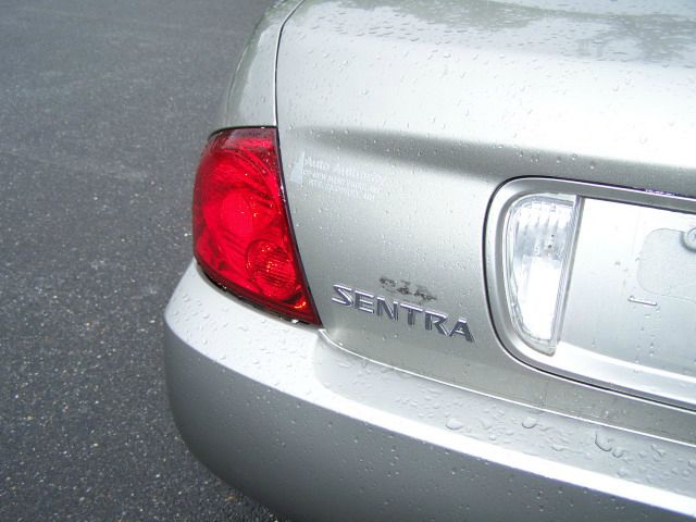 2005 Nissan Sentra E43