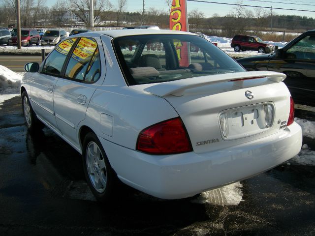 2005 Nissan Sentra E43