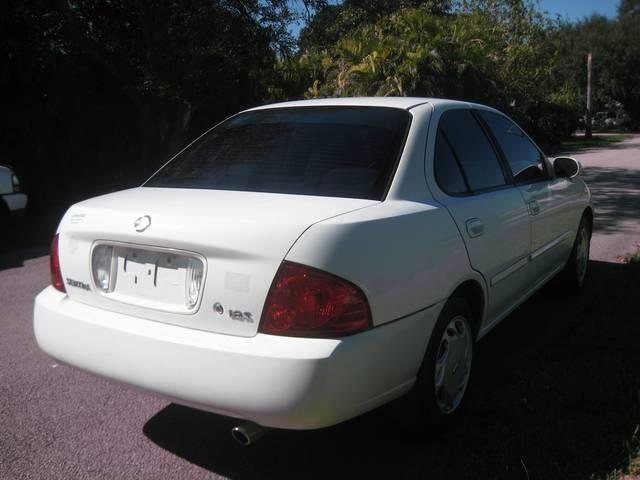 2005 Nissan Sentra E43