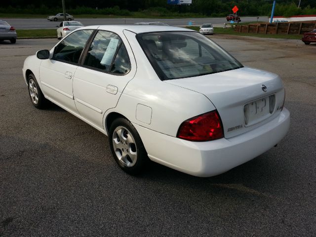 2005 Nissan Sentra E43