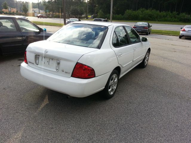 2005 Nissan Sentra E43