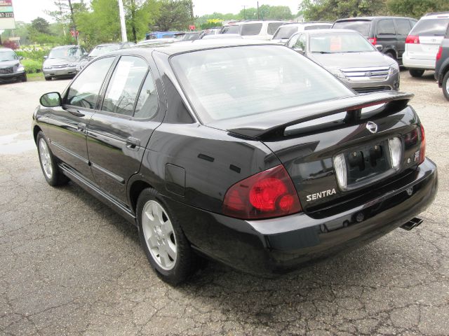 2006 Nissan Sentra Crew Cab Standard Box 4-wheel Drive SLE