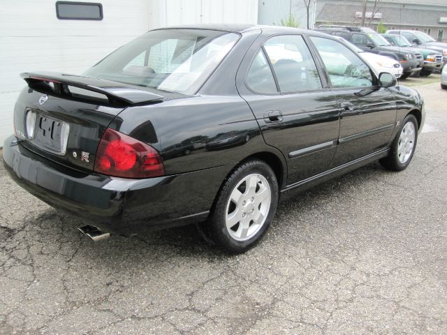 2006 Nissan Sentra Crew Cab Standard Box 4-wheel Drive SLE